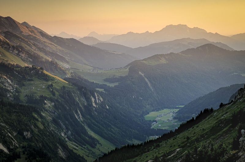 Couché de soleil sur les Confins